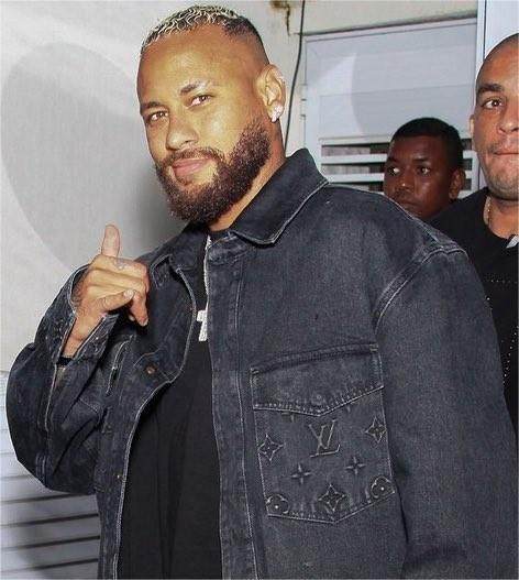 1706538315986077304.jpg 内马尔.jpg